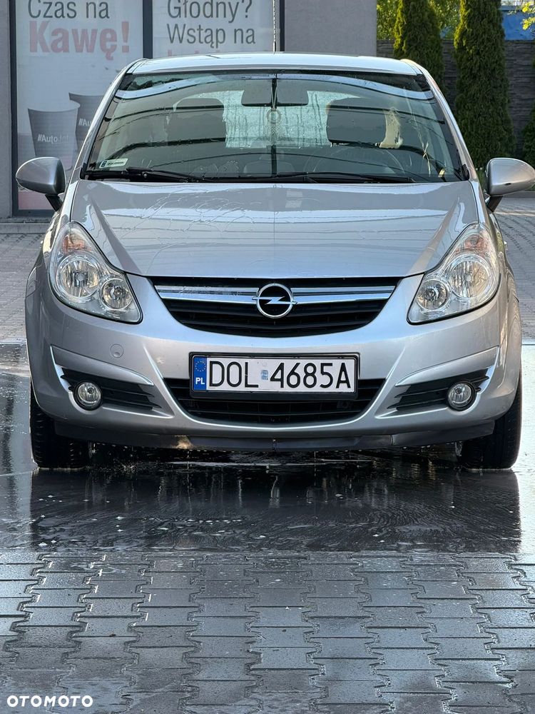 Opel Corsa - 1