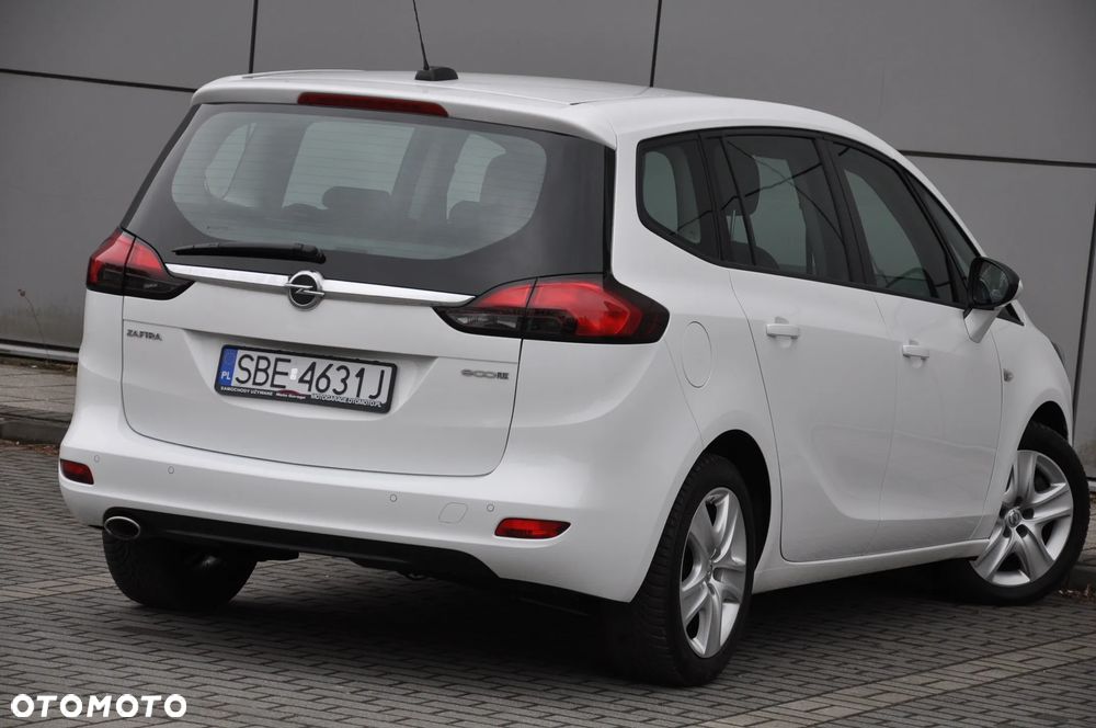 Opel Zafira 2.0 D (CDTI ecoFLEX) Start/Stop Innovation - 8
