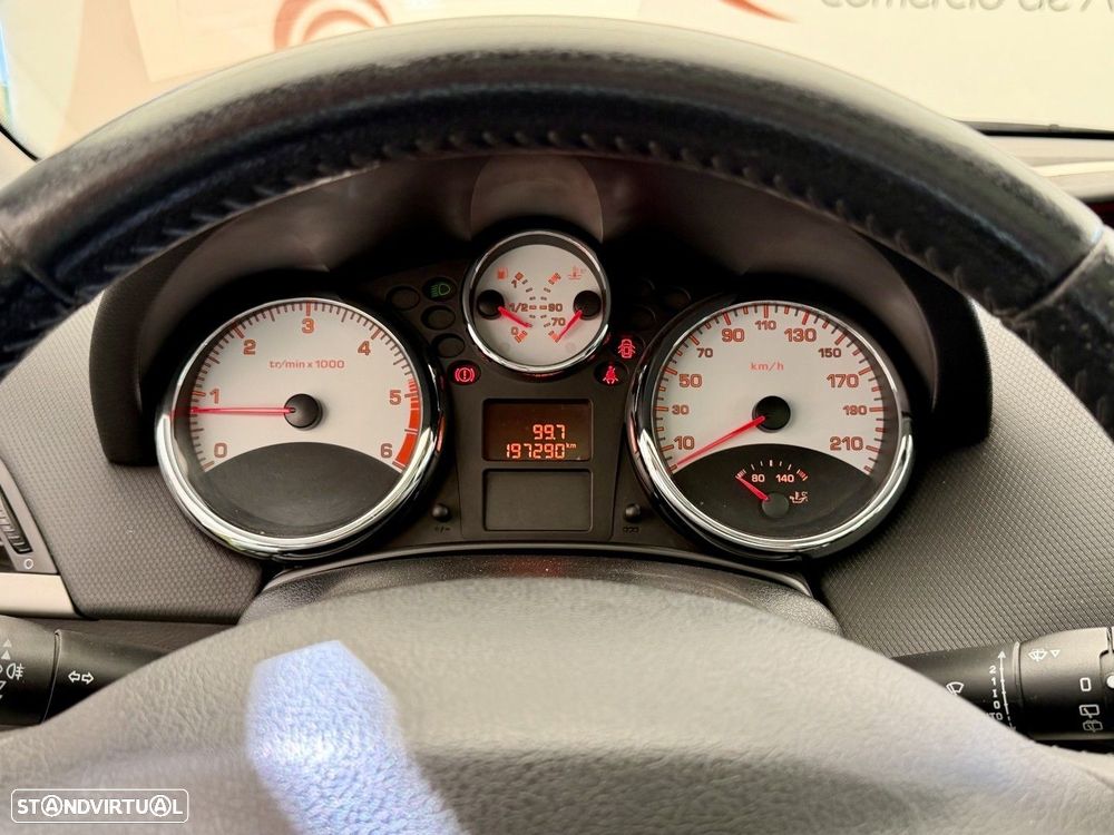 Peugeot 207 SW 1.6 HDi Outdoor - 15