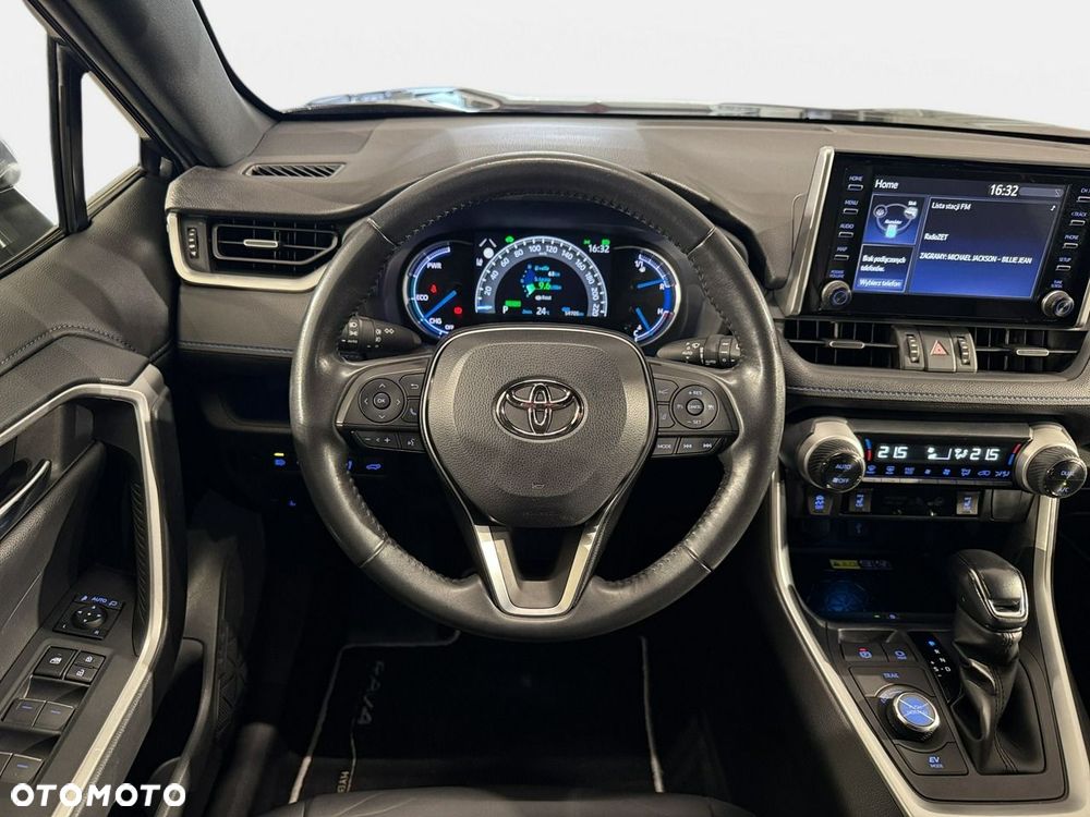 Toyota RAV4 - 14