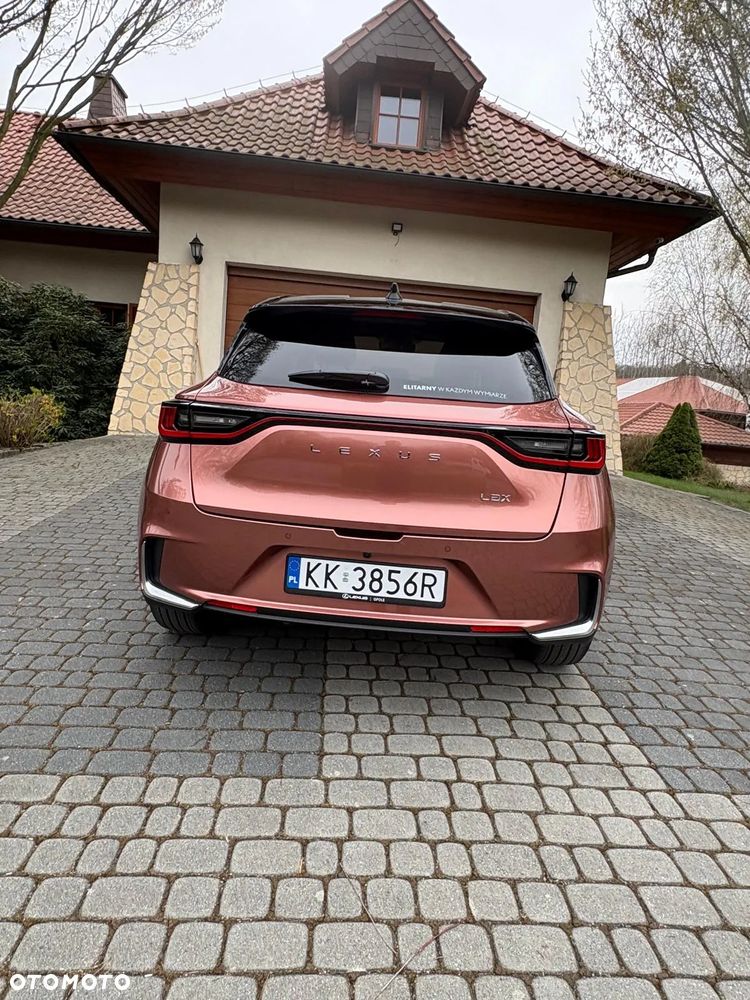 Lexus LBX 1.5 Hybrid Cool AWD - 13