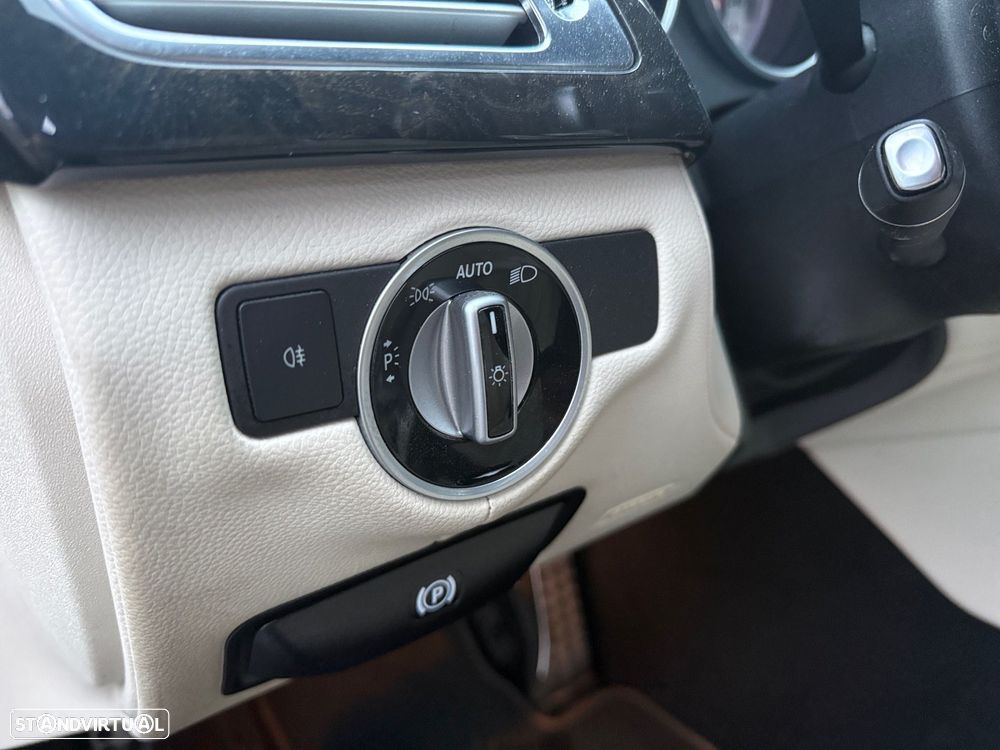 Mercedes-Benz CLS 250 d Shooting Brake - 14