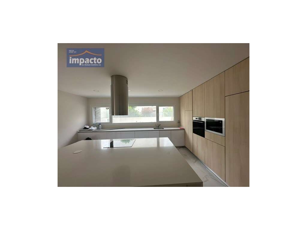 MORADIA NOVA T5, C/ PISCINA, PONTE DE ROL - Grande imagem: 3/20