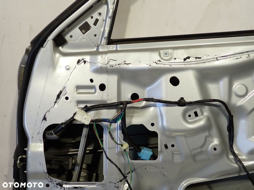 DRZWI PRAWY PRZÓD SUBARU IMPREZA GH 1.5 C3S - 14
