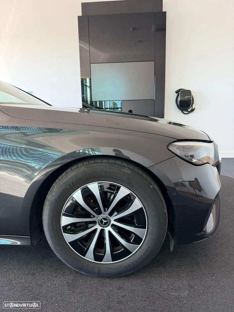 Mercedes-Benz E 220 d - 8