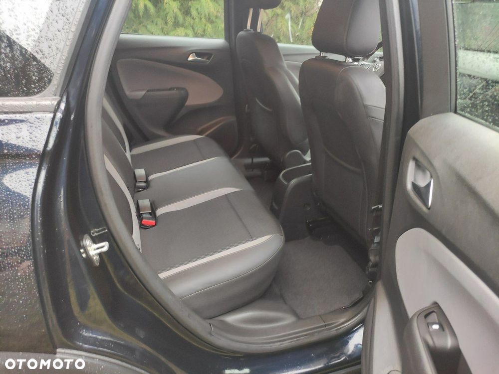 Opel Crossland X - 12