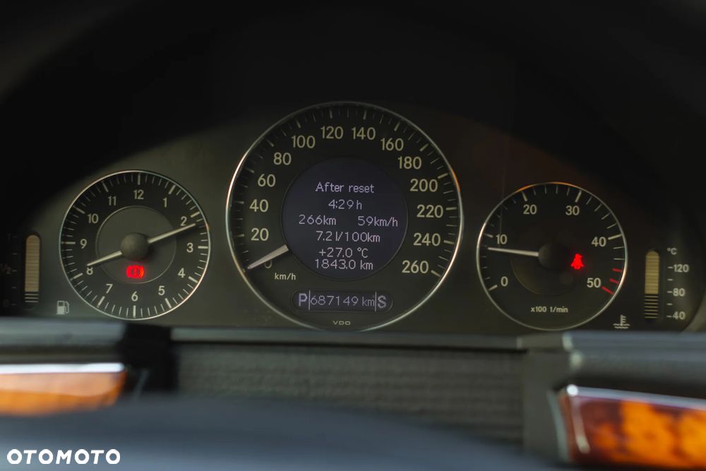 Mercedes-Benz Klasa E 220 CDI Automatik Elegance - 16