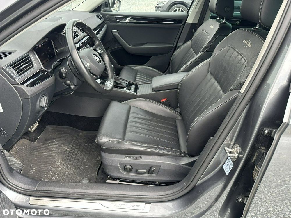 Skoda Superb 2.0 TSI 4x4 L&K DSG - 11