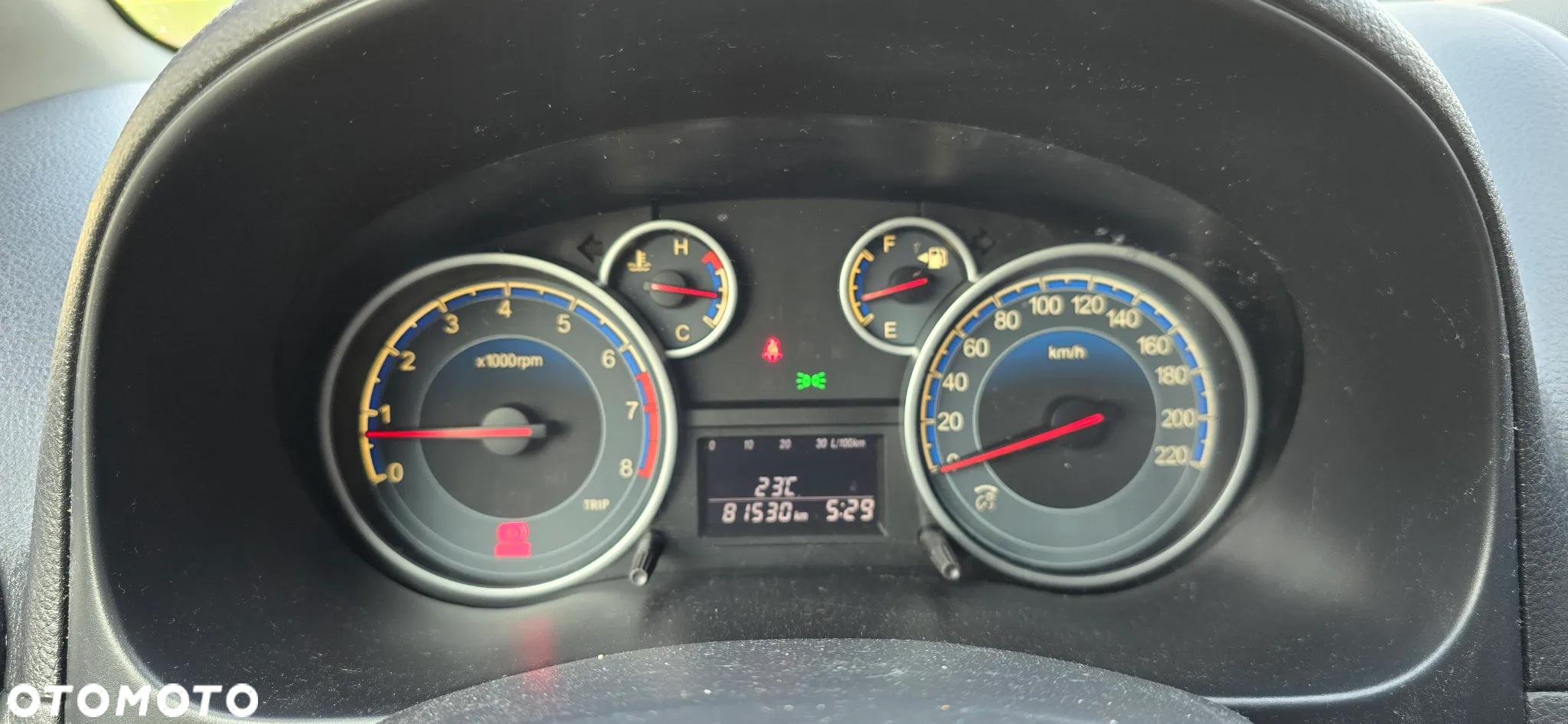 Suzuki SX4 1.6 Comfort 4WD - 32
