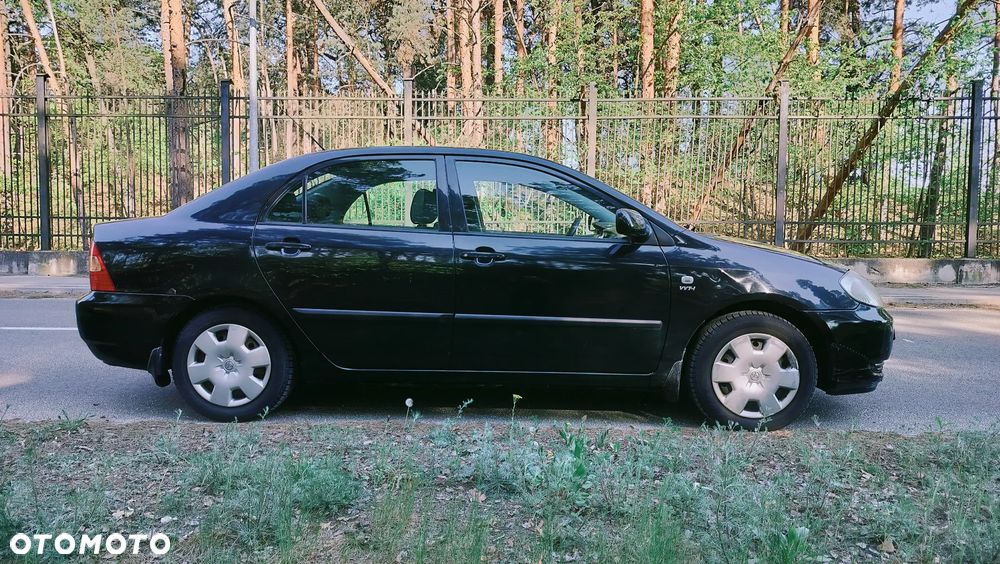 Toyota Corolla 1.4 VVT-i Luna - 3