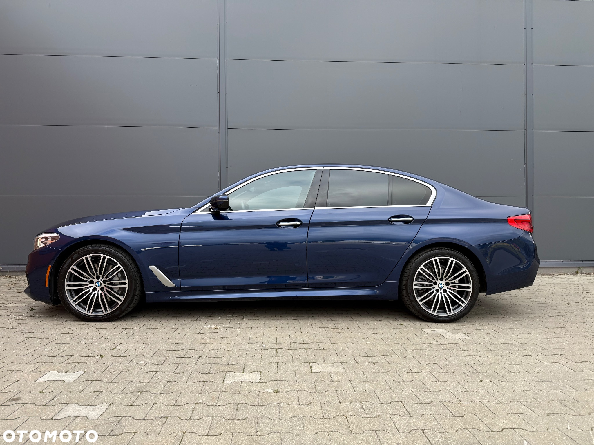 BMW Seria 5 530i xDrive M Sport sport - 10