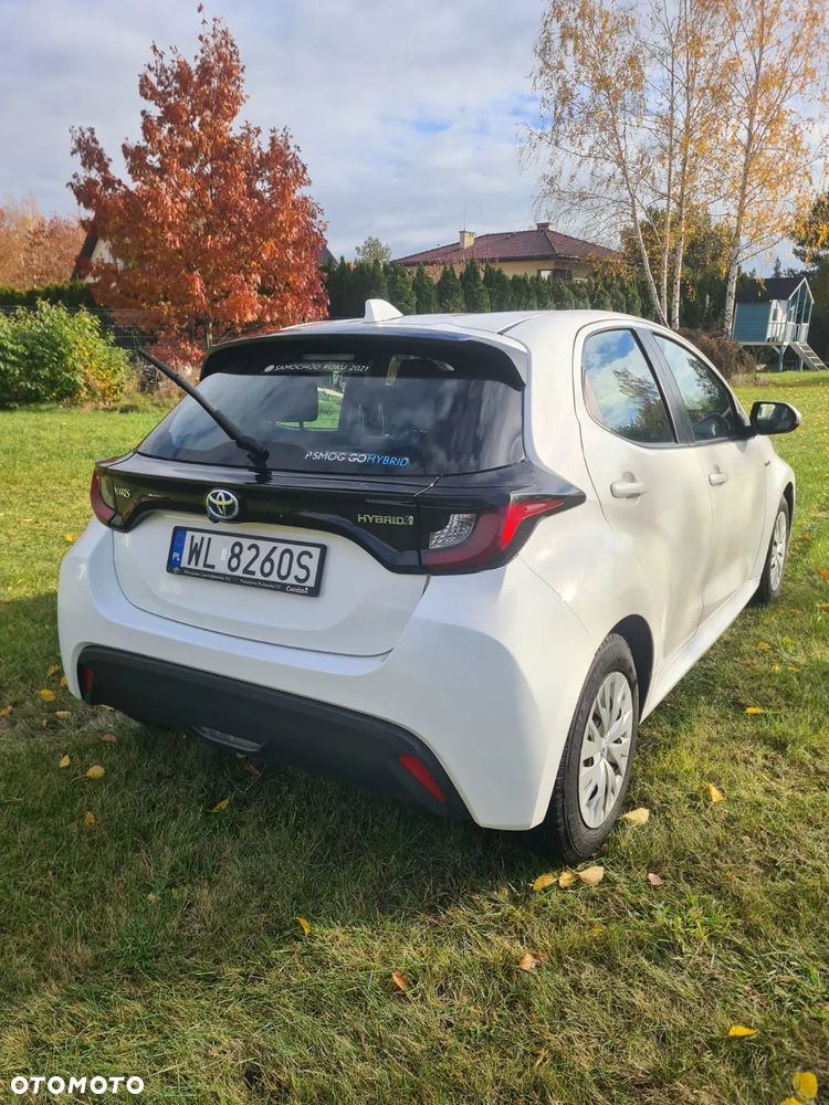 Toyota Yaris Hybrid 1.5 Selection Elegant - 4