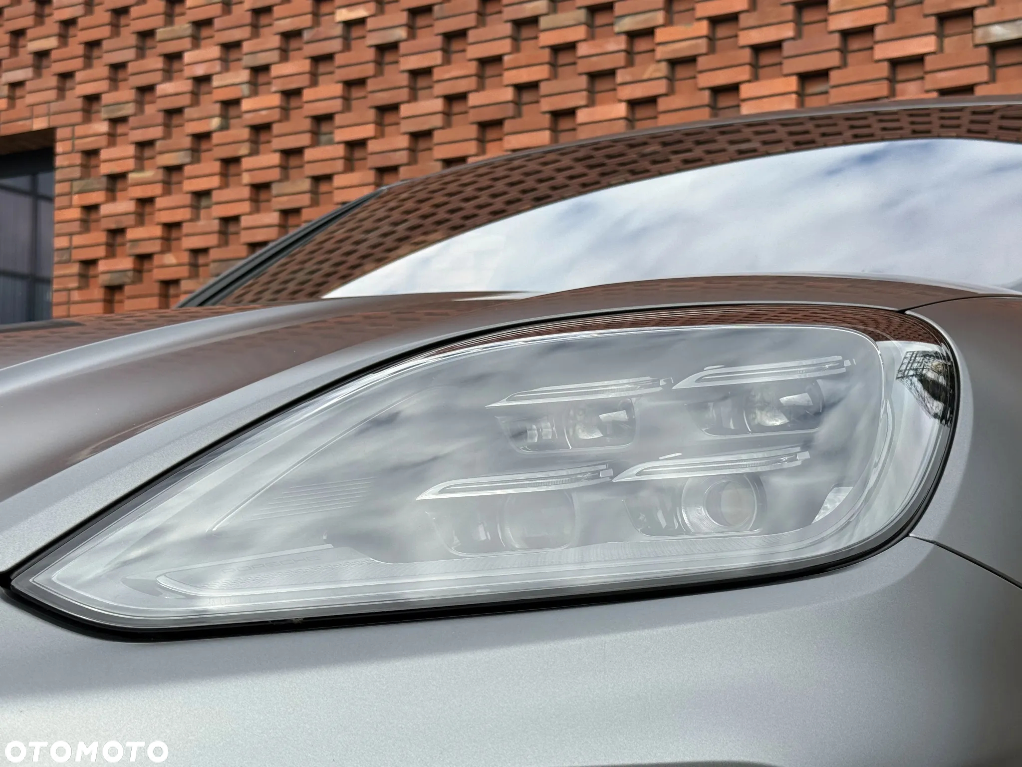 Porsche Cayenne S E-Hybrid PHEV - 28