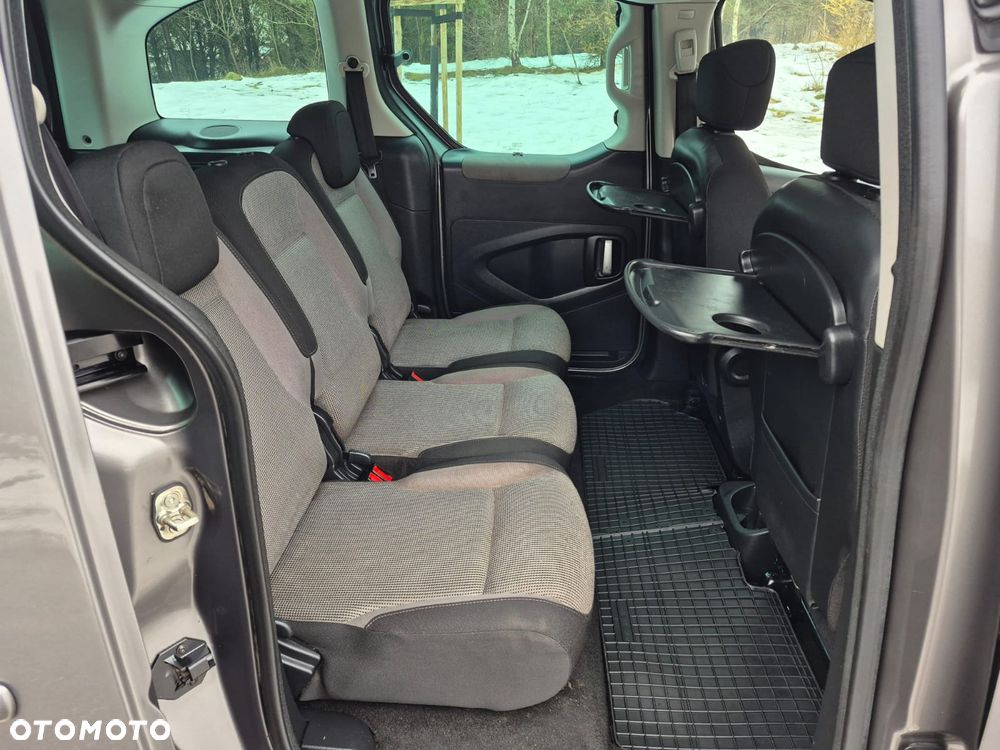 Peugeot Partner - 11