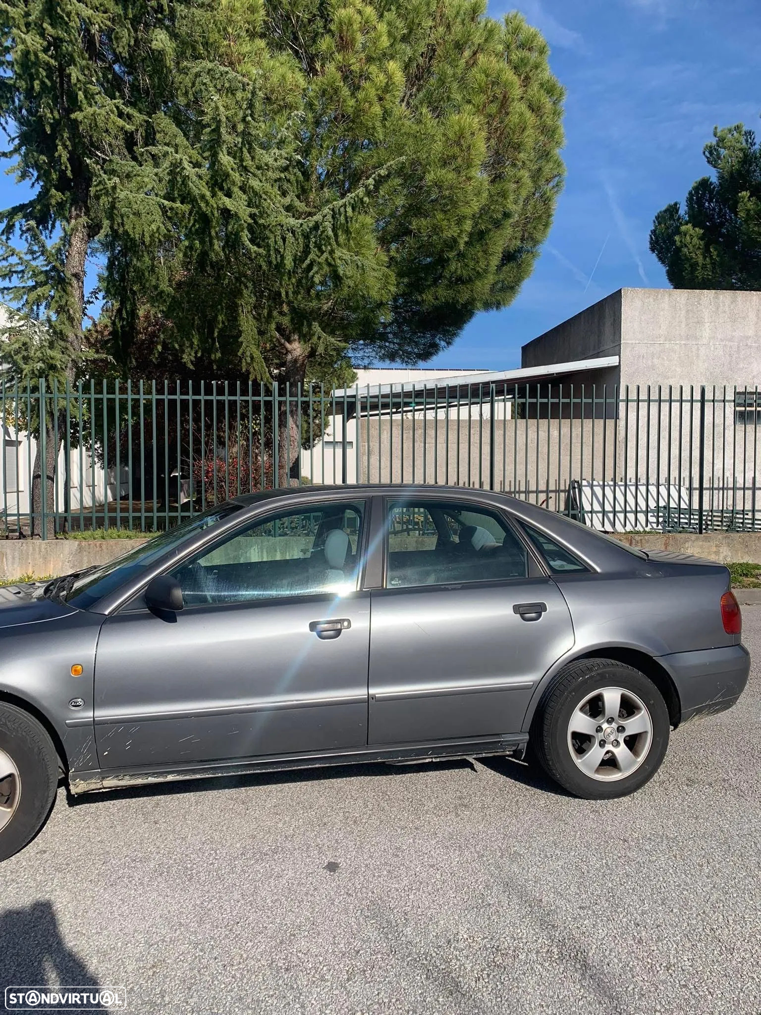 Audi A4 - 4