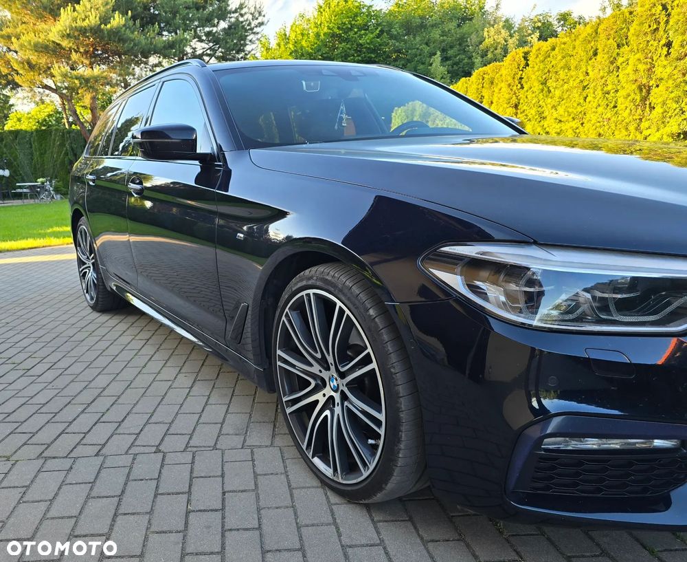 BMW Seria 5 520d xDrive mHEV M Sport sport - 4