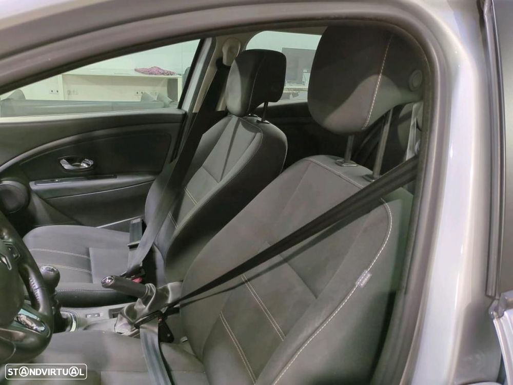 Renault Mégane Sport Tourer 1.5 dCi Confort SS - 4