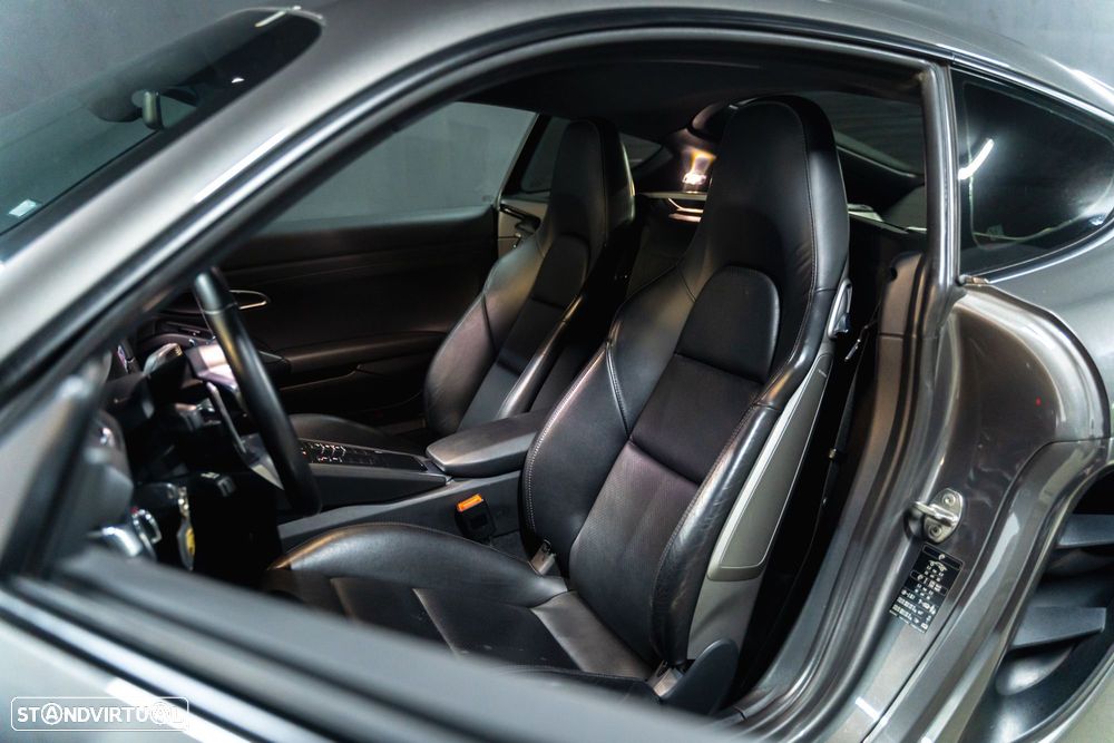 Porsche 718 Cayman 2.0 PDK - 19
