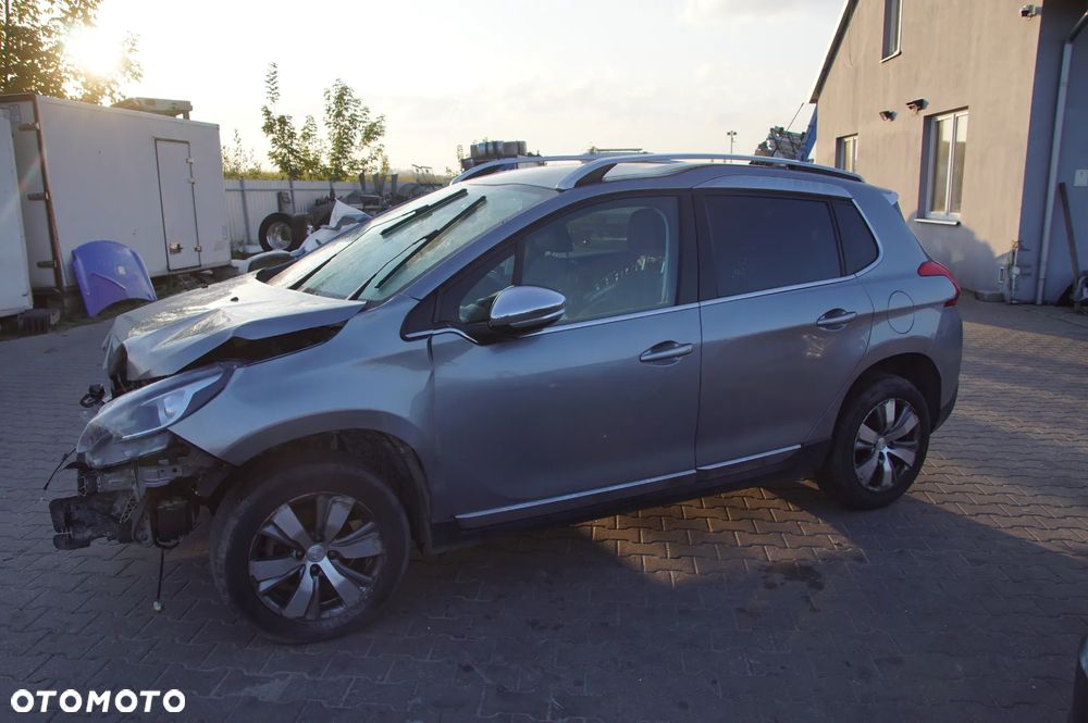 Auto na części - Peugeot 2008 I 1.6 VTi 120 KM 5F01 20ET03 KCA 2014R Silnik Skrzynia Drzwi Szyba Błotnik Zderzak Klapa Lampa Lusterko Relingi Deska Kokpit Sterownik Moduł Czujnik Licznik Wyświetlacz Kierownica - 8
