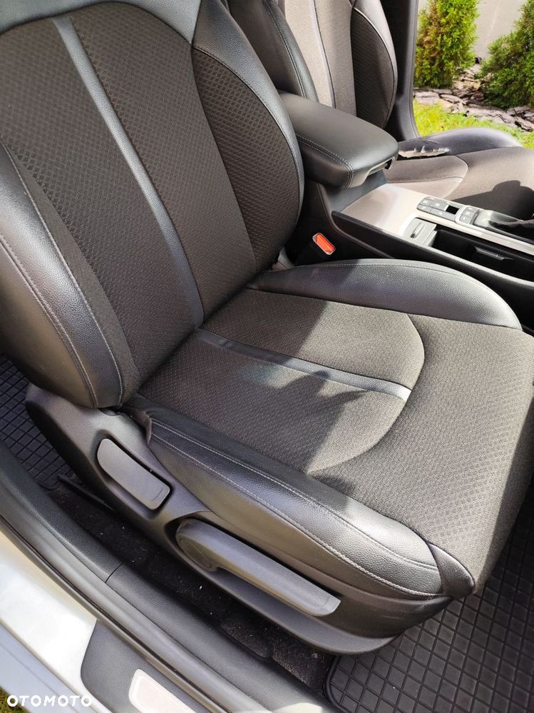 Kia Optima Plug-in Hybrid - 22