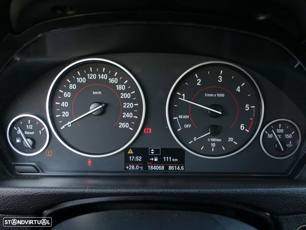 BMW 318 d Line Sport - 20