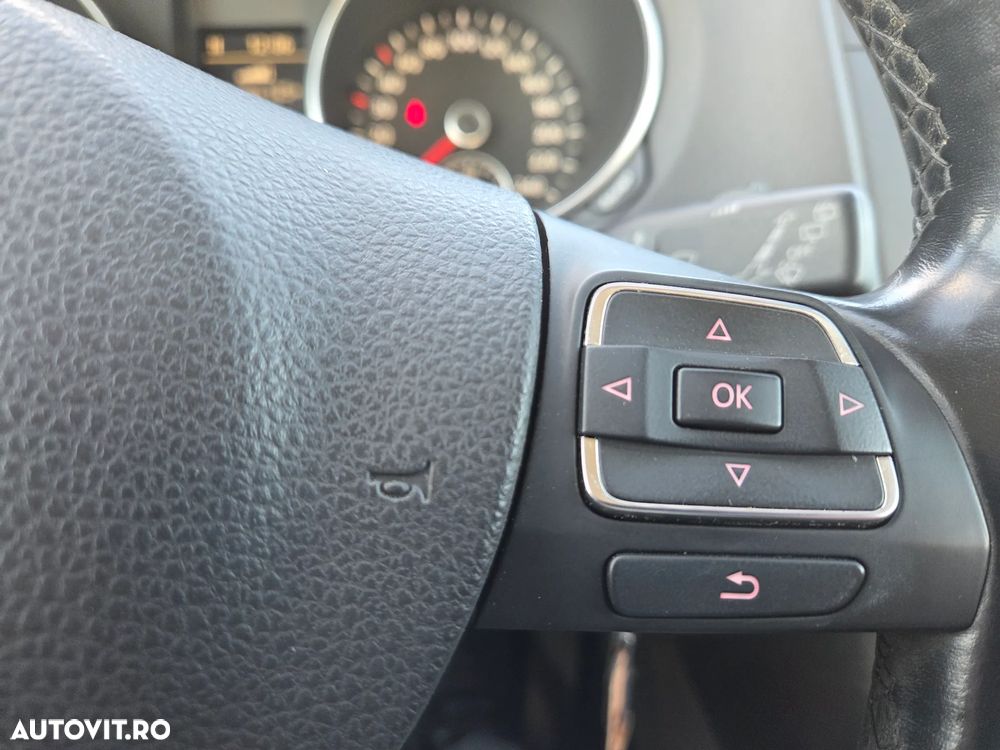 Volkswagen Golf 1.4 TSI Comfortline - 17