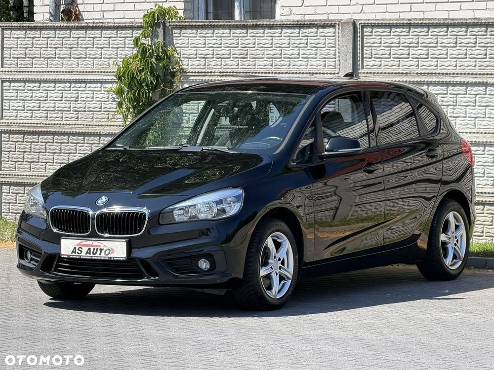 BMW Seria 2 218d - 26