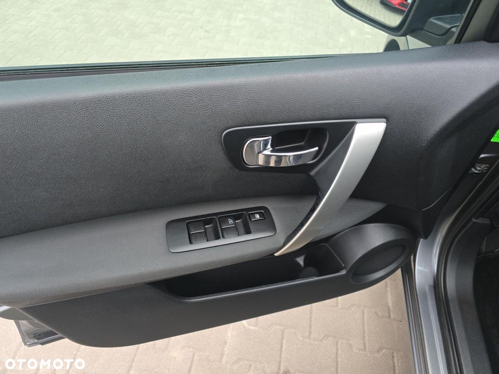 Nissan Qashqai 1.6 I-Way - 10