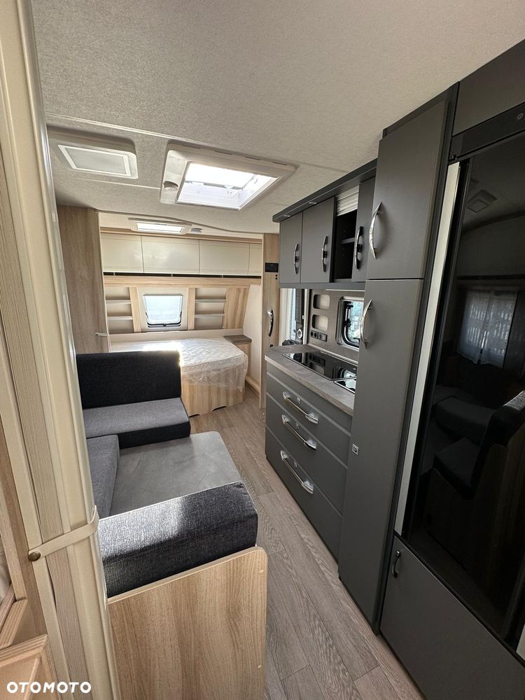Hobby 545 KMF De Luxe - 11