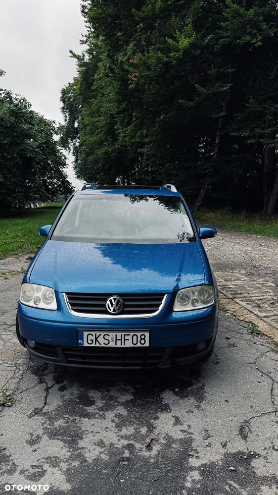 Volkswagen Touran - 2