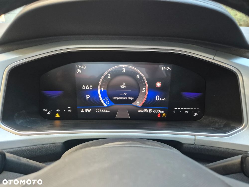 Volkswagen T-Roc 2.0 TDI SCR DSG GOAL - 13