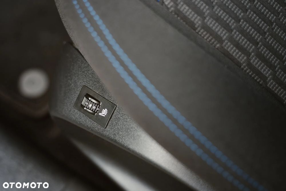 Peugeot 208 PureTech 82 Start & Stop Allure - 10