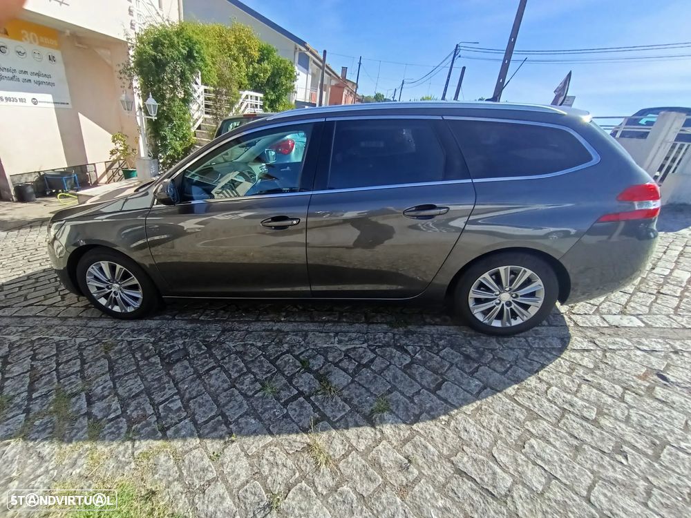 Peugeot 308 SW 1.5 BlueHDi Style - 4