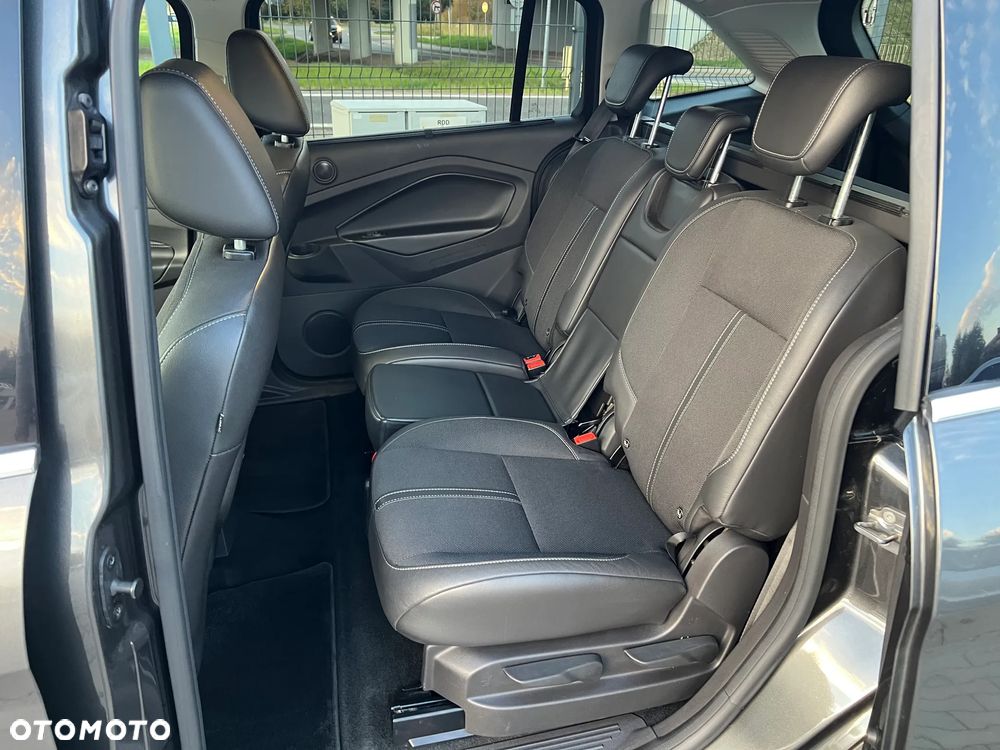 Ford Grand C-MAX - 7