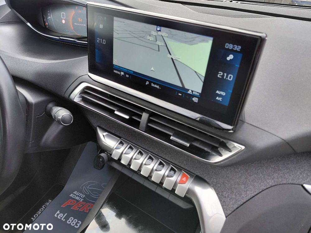 Peugeot 3008 - 18