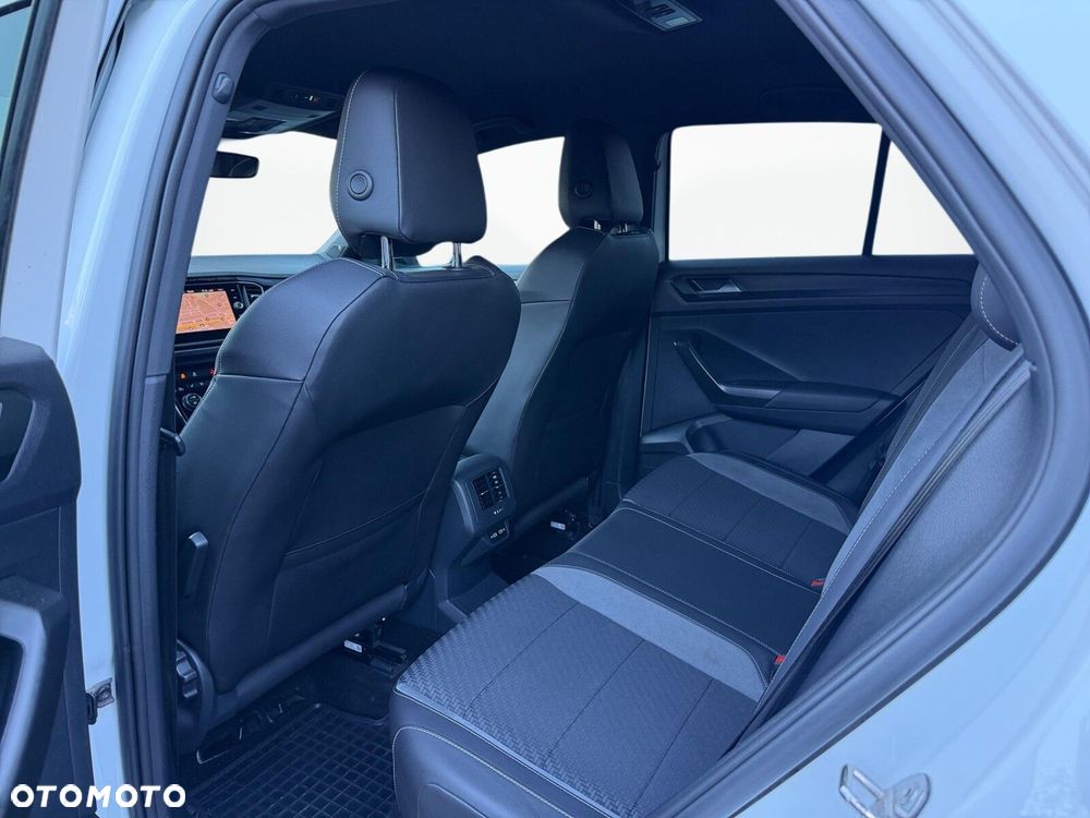 Volkswagen T-Roc - 39