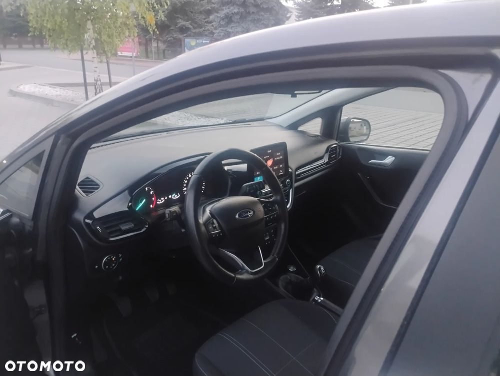 Ford Fiesta 1.1 S&S TREND - 7