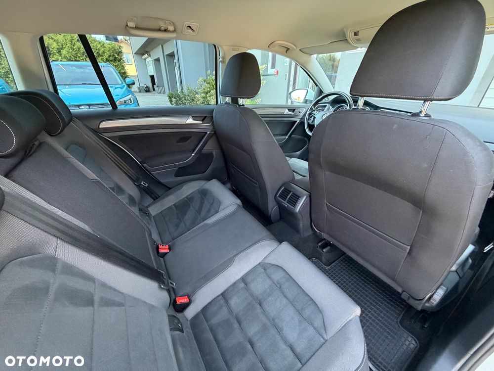Volkswagen Golf 2.0 TDI SCR DSG Comfortline - 7