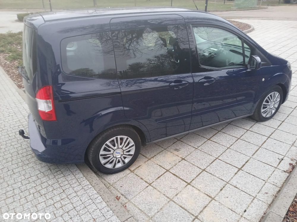 Ford Tourneo Courier - 6
