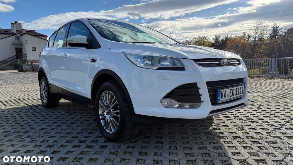Ford Kuga 2.0 TDCi 4WD Titanium Plus - 3