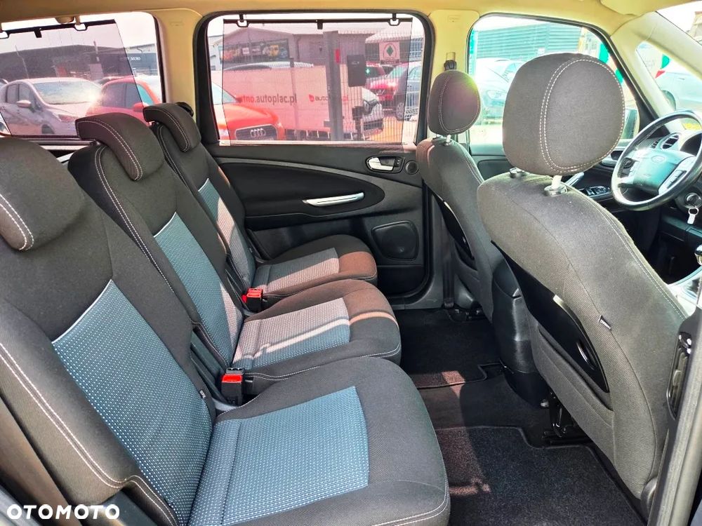 Ford Galaxy 2.0 TDCi Titanium - 30