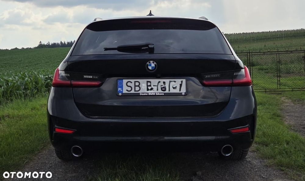 BMW Seria 3 318i - 6