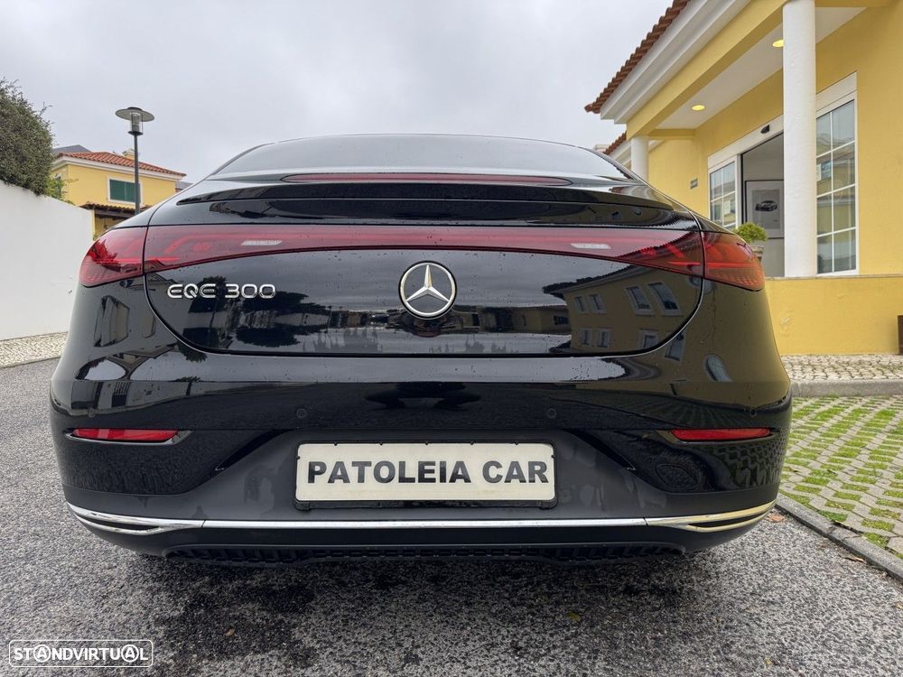 Mercedes-Benz EQE SUV 300 - 8