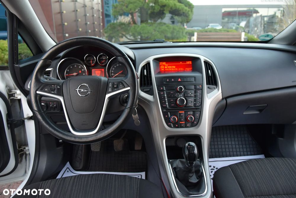 Opel Astra - 19