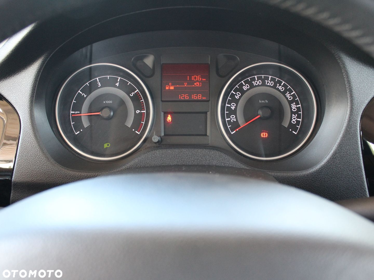 Peugeot 301 1.6 VTi Allure - 14