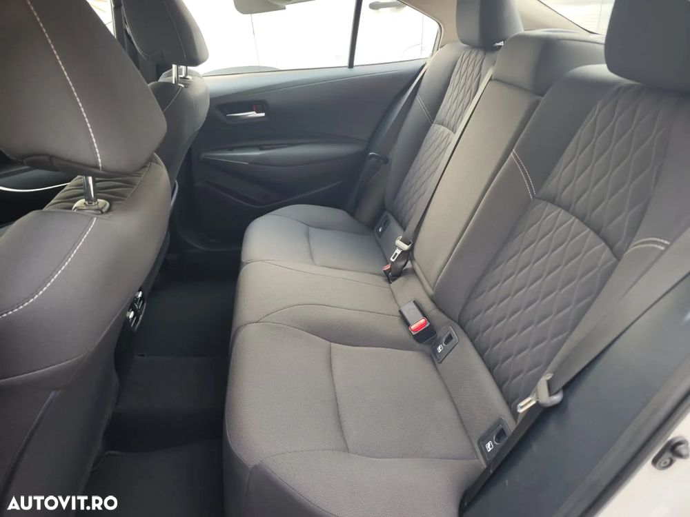 Toyota Corolla Sedan 1.5 Dual VVT-iW CVT Business - 13