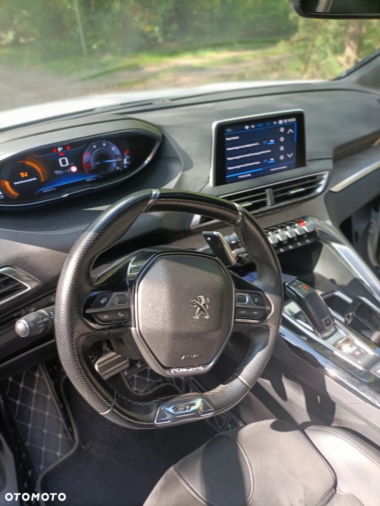 Peugeot 5008 - 12