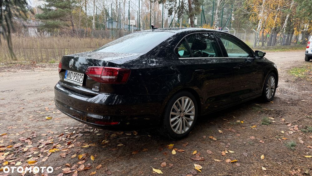 Volkswagen Jetta 2.0 TDI BlueMotion Technologie - 4