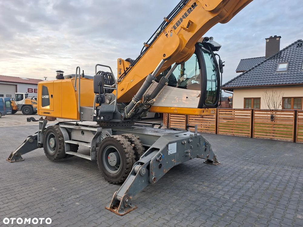 Liebherr LH22 Koparka Przeładunkowa - 15