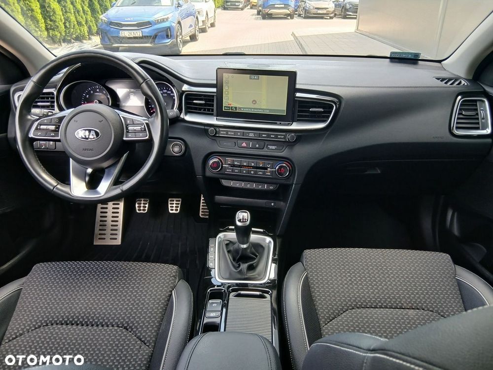 Kia Ceed 1.4 T-GDI L Business Line - 20